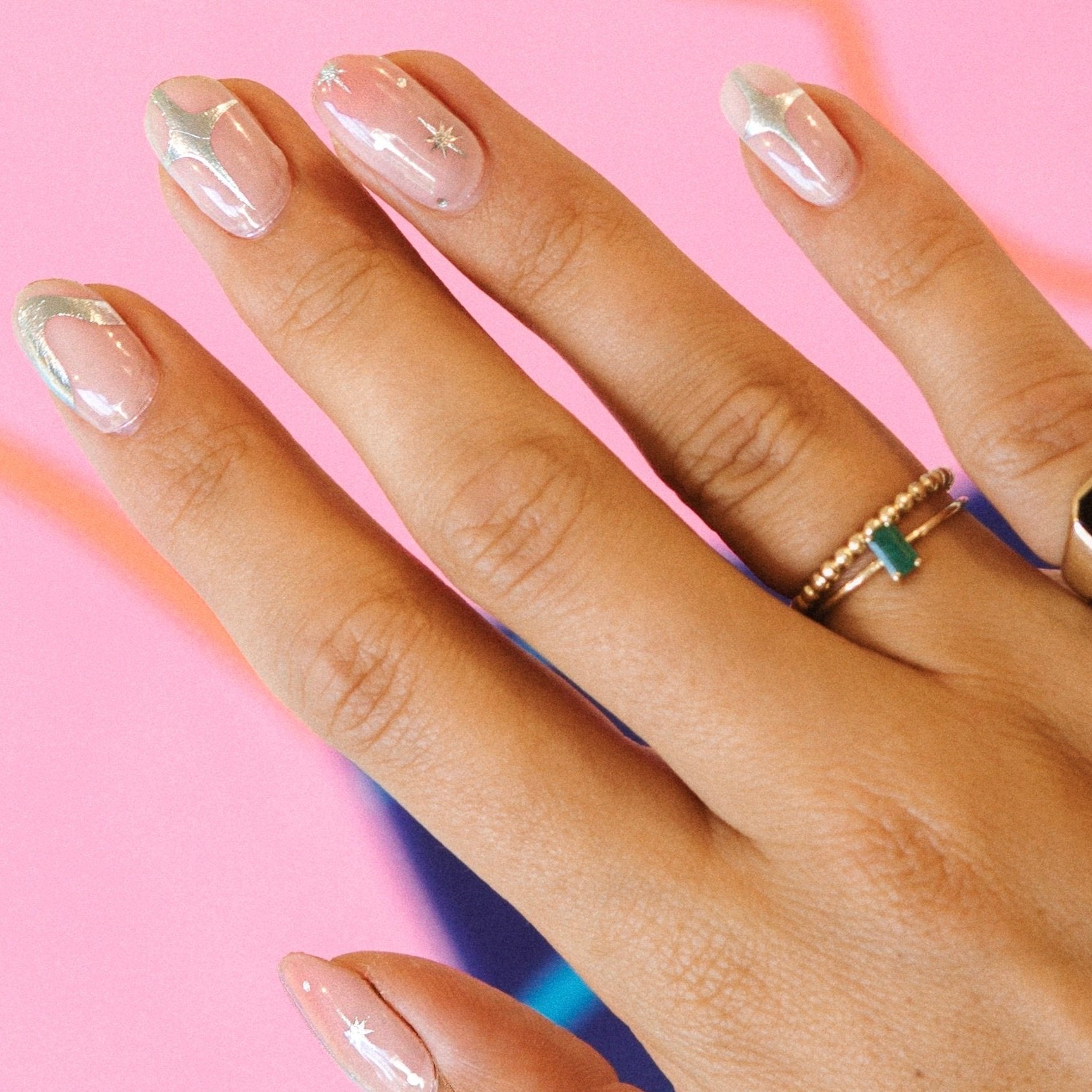 Cosmopolitan Maniac Nails Manicure gellak Nail Art neutral Silver rings