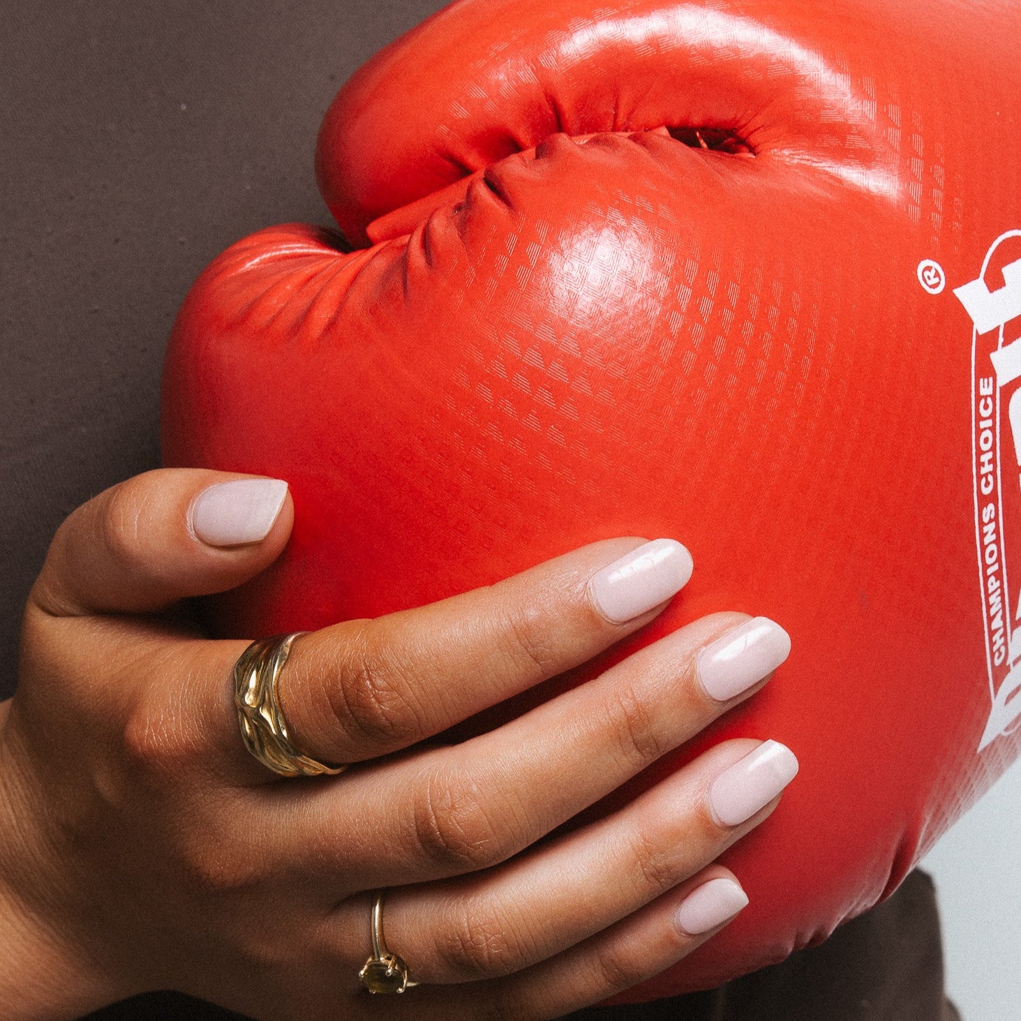 Family First Boks glove nails