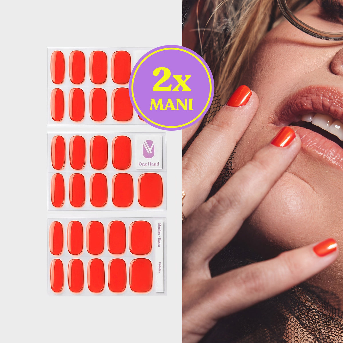 Fidelia by Eline de Munck gel nail strips for 2 manicures, sticker sheets and result on nails | Maniac Nails