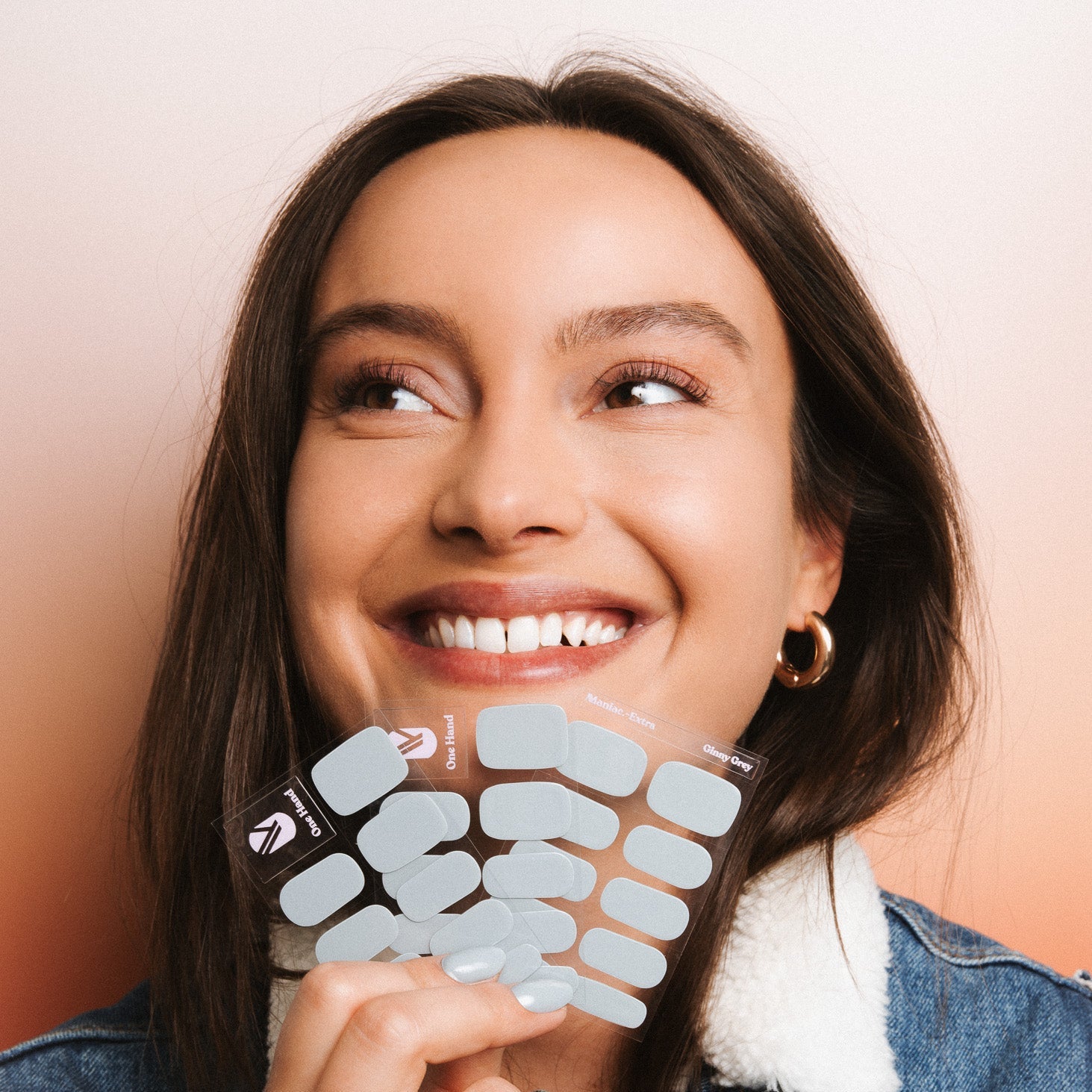 Ginny Grey smile gellak nails