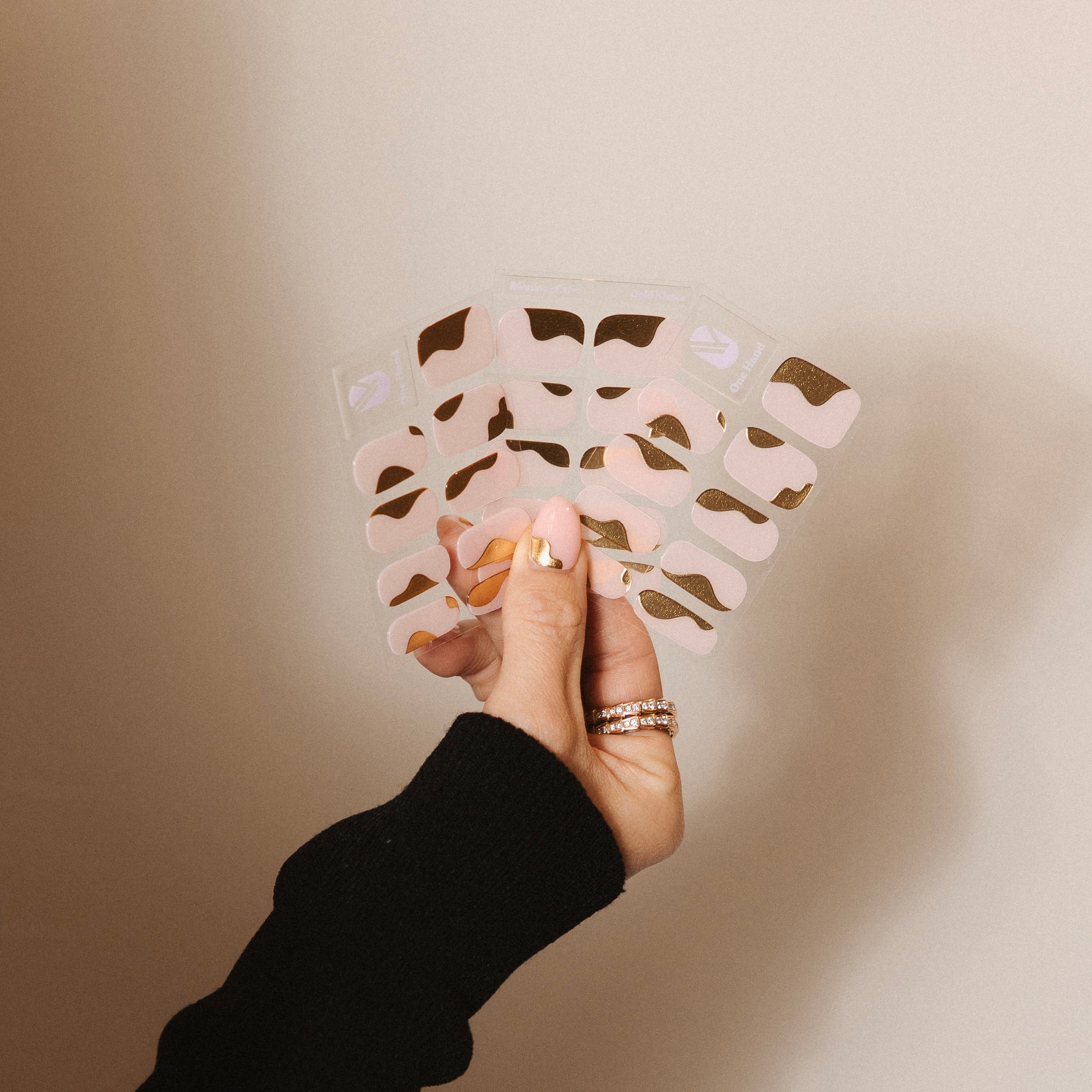 Gold Kisses Maniac gellak stickers Manicure Gold sheet