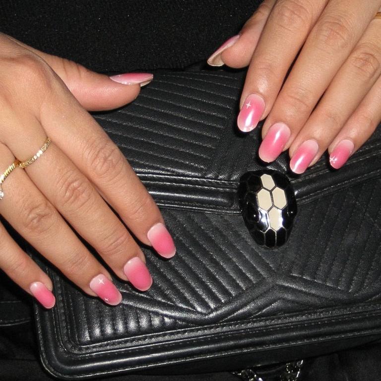 nagels roze lichtroze maniac stickers