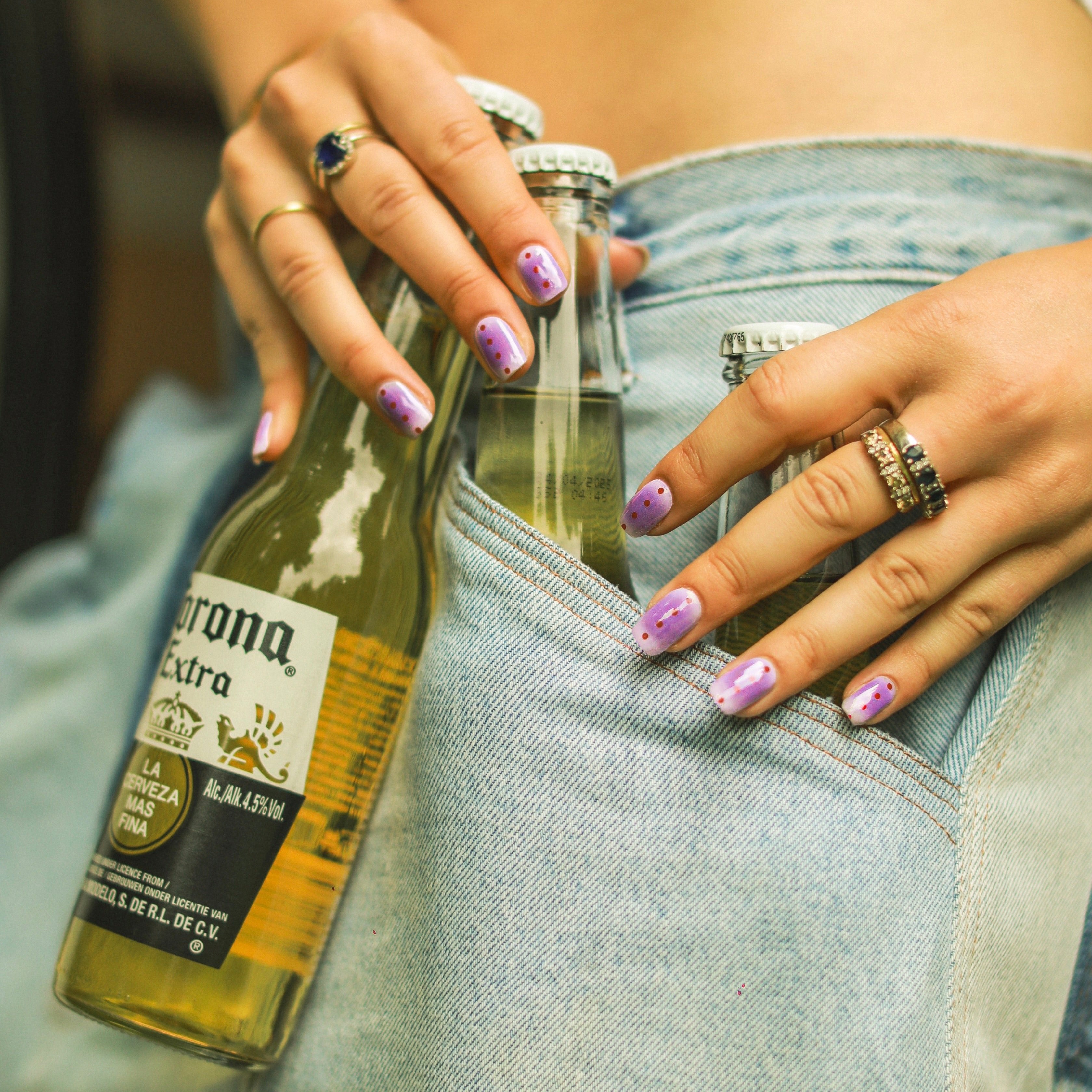 Watermelon by Geraldine Kemper Maniac Nails gellak stickers Manicure Nail Art Purple corona bier