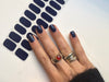 Balthazar Blue Maniac Nails Deep Blue Gellak stciker Manicure Sticker vel met hand