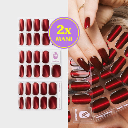 Burgundy Bloom gellak stickers voor 2 manicures, stickervellen en resultaat op de nagels | Maniac Nails