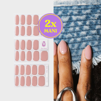 Dusty Pink gellak stickers voor 2 manicures, stickervellen en resultaat op de nagels | Maniac Nails