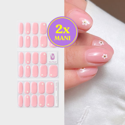 Fancy Flower by Anouk Nijs gellak stickers voor 2 manicures, stickervellen en resultaat op de nagels | Maniac Nails
