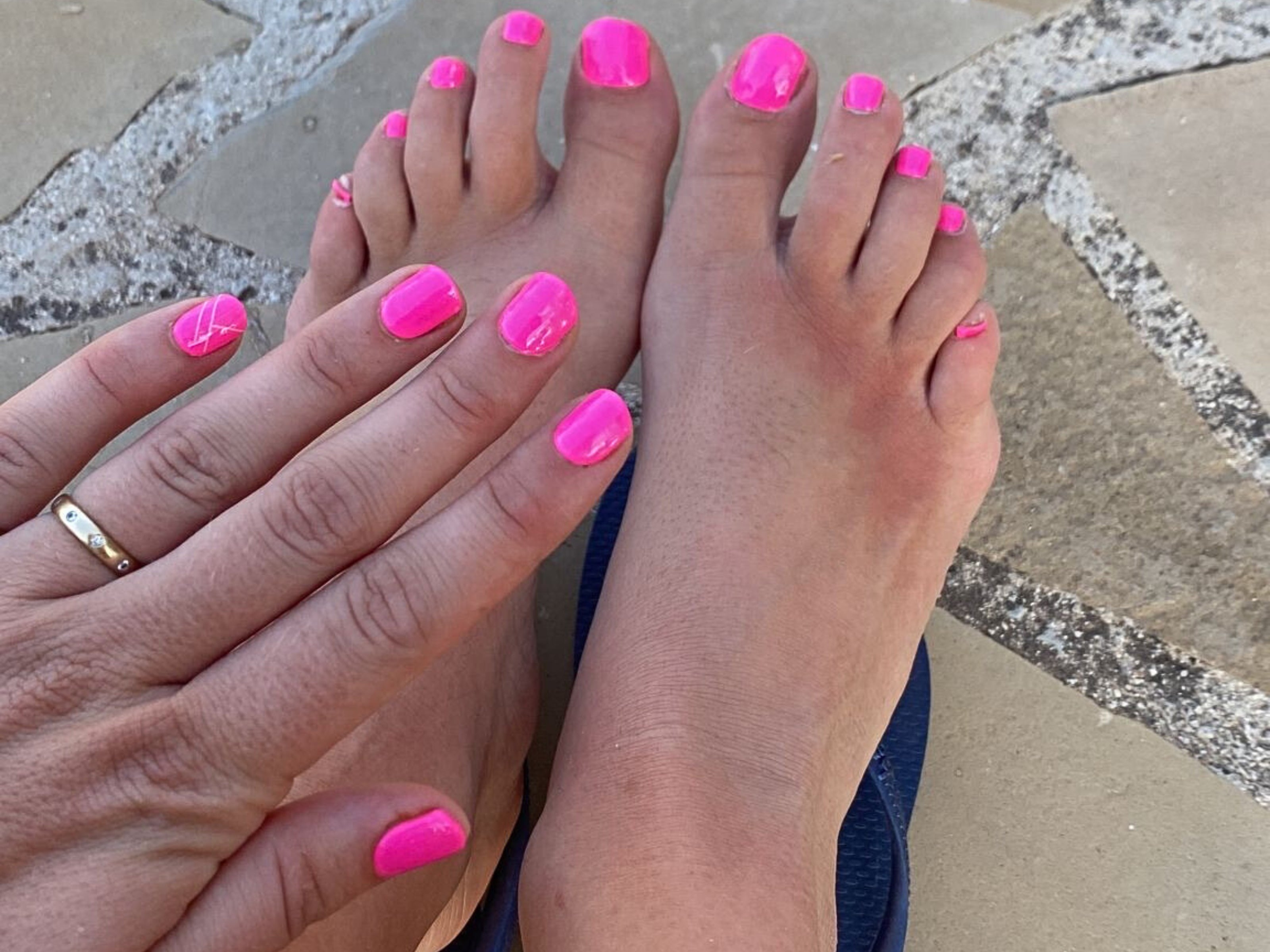 Gaga Pink - Toes