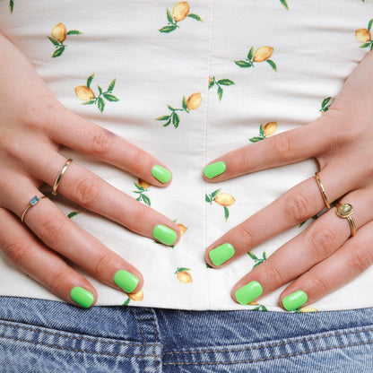Georgia Green Maniac Nails Gellak Stickers 2 Hand Gold Rings Lemon Top