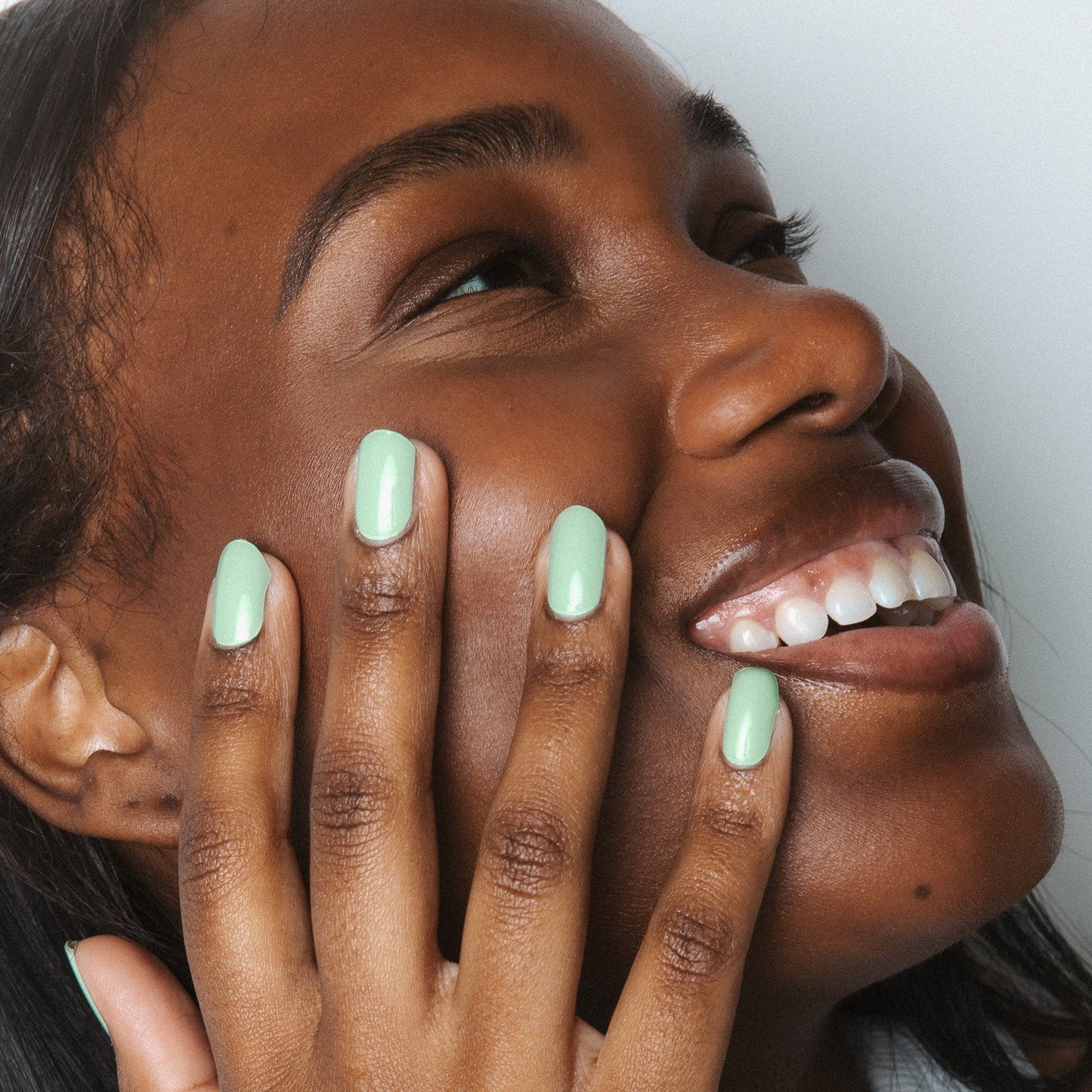 Luna Lime Green nails smile