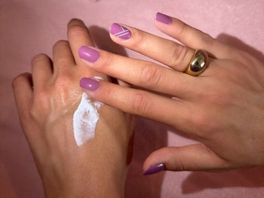Paulette Summer Maniac Nails Diep Paarse Gellak Sticker manicure hand creme
