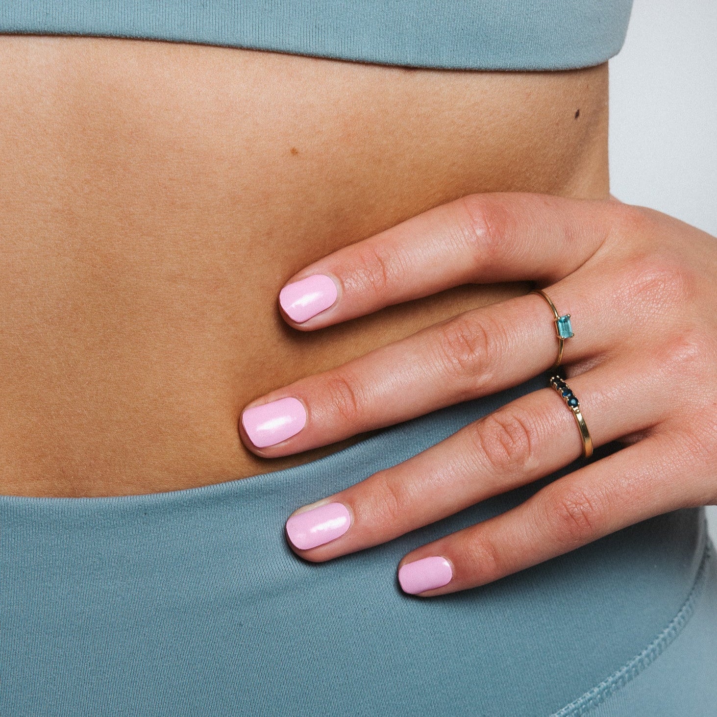 Puppet Pink nails green sport set