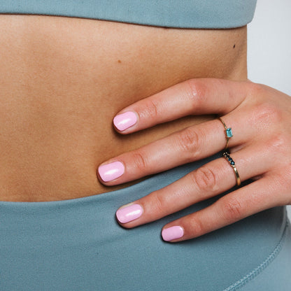 Puppet Pink nails green sport set