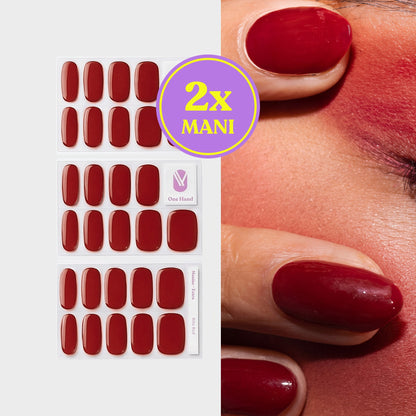 Rita Red gellak stickers voor 2 manicures, stickervellen en resultaat op de nagels | Maniac Nails