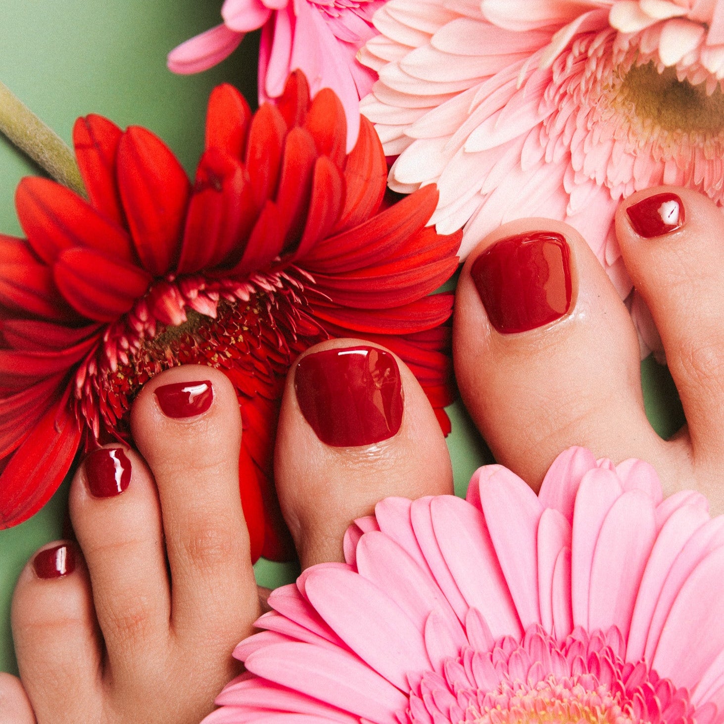 Rita red rode nagels pedicure gellak stickers