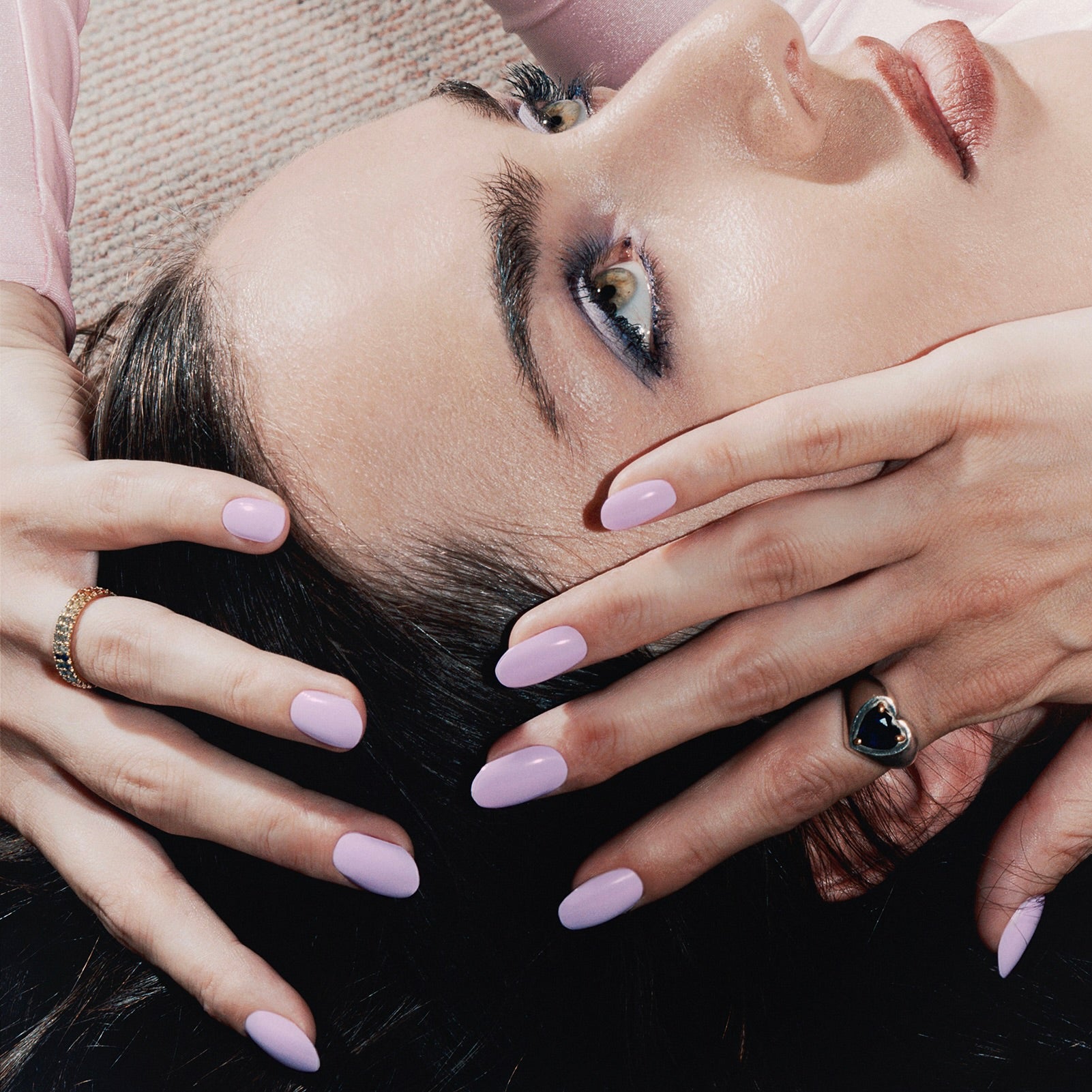 She's a spacer Maniac gellak sticker Manicure Pink black