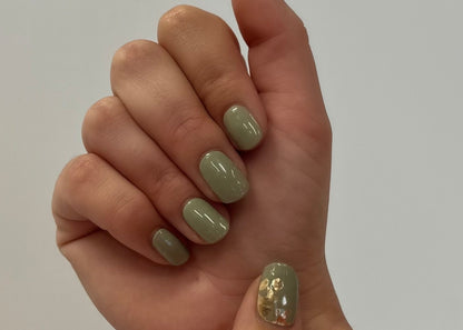 The Party Issue by JAN Maniac Nails gellak stickers Manicure Green gold