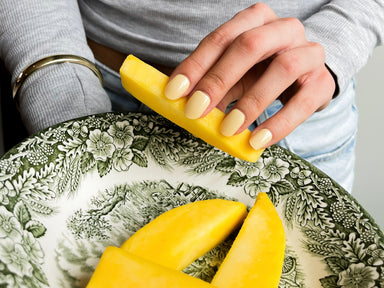 Yoshi Yellow Maniac Nails gellak stickers manicure solid yellow mango
