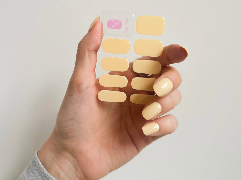 Yoshi Yellow Maniac Nails gellak stickers manicure solid yellow sheet